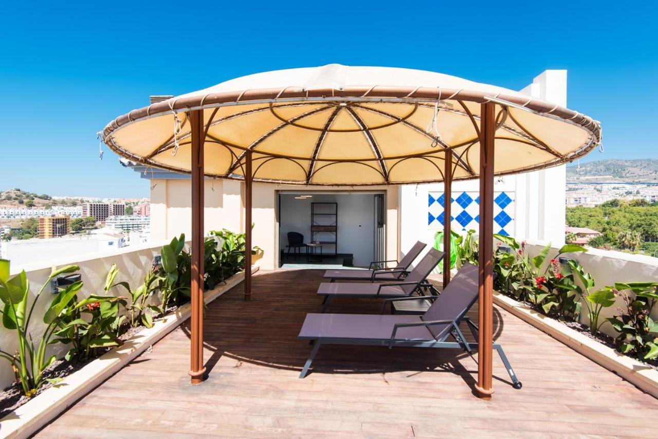 Ph Bellagio: Luxurious And Romantic Duplex Penthouse With Private Pool & Sea Views 贝纳尔马德纳 外观 照片