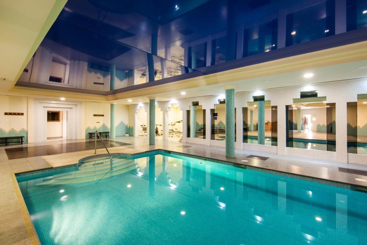 Ph Bellagio: Luxurious And Romantic Duplex Penthouse With Private Pool & Sea Views 贝纳尔马德纳 外观 照片