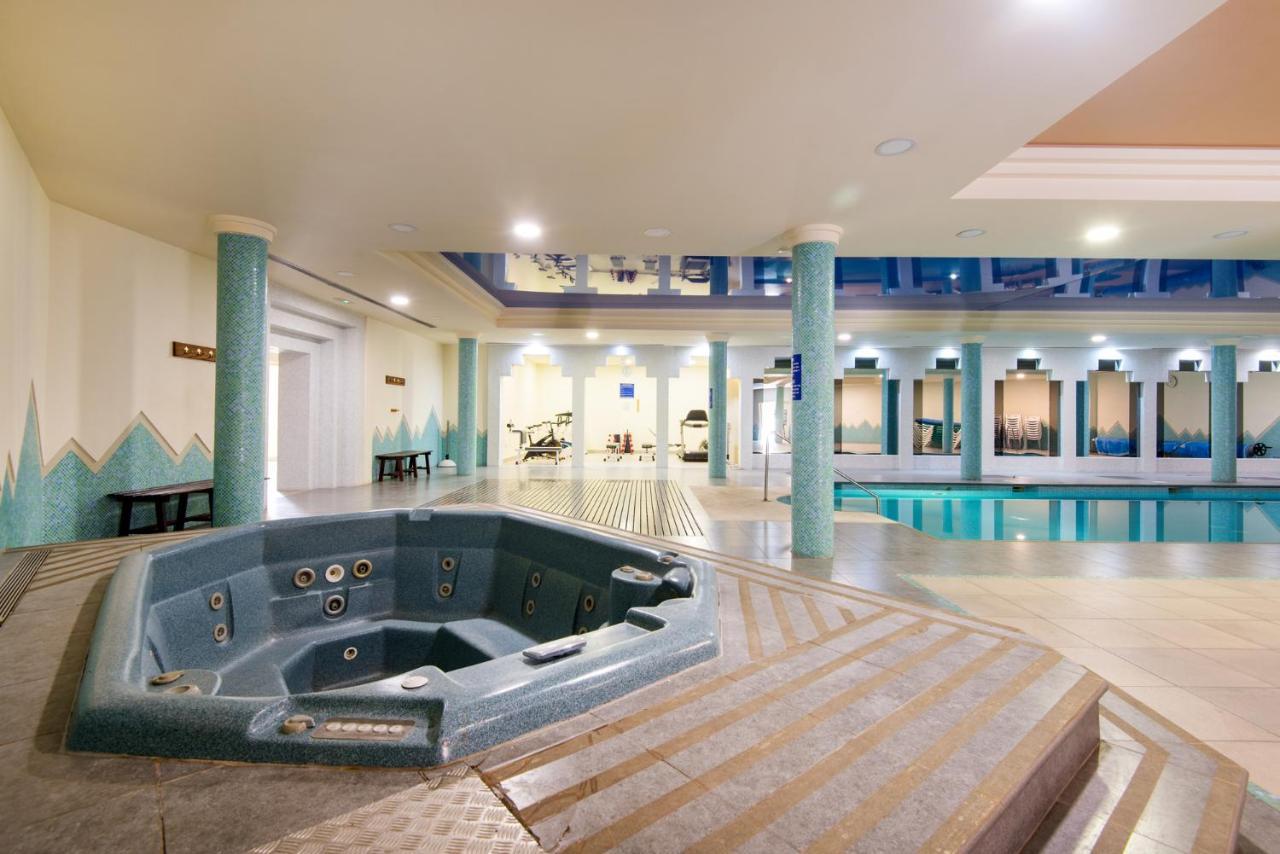 Ph Bellagio: Luxurious And Romantic Duplex Penthouse With Private Pool & Sea Views 贝纳尔马德纳 外观 照片