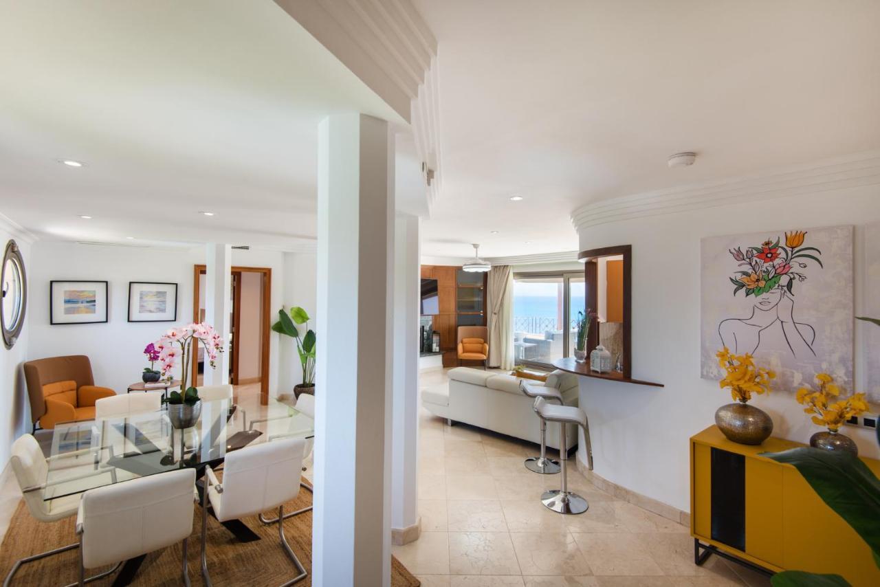 Ph Bellagio: Luxurious And Romantic Duplex Penthouse With Private Pool & Sea Views 贝纳尔马德纳 外观 照片