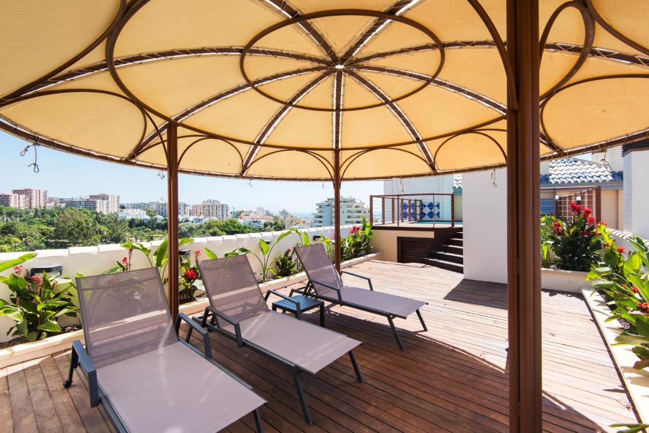 Ph Bellagio: Luxurious And Romantic Duplex Penthouse With Private Pool & Sea Views 贝纳尔马德纳 外观 照片